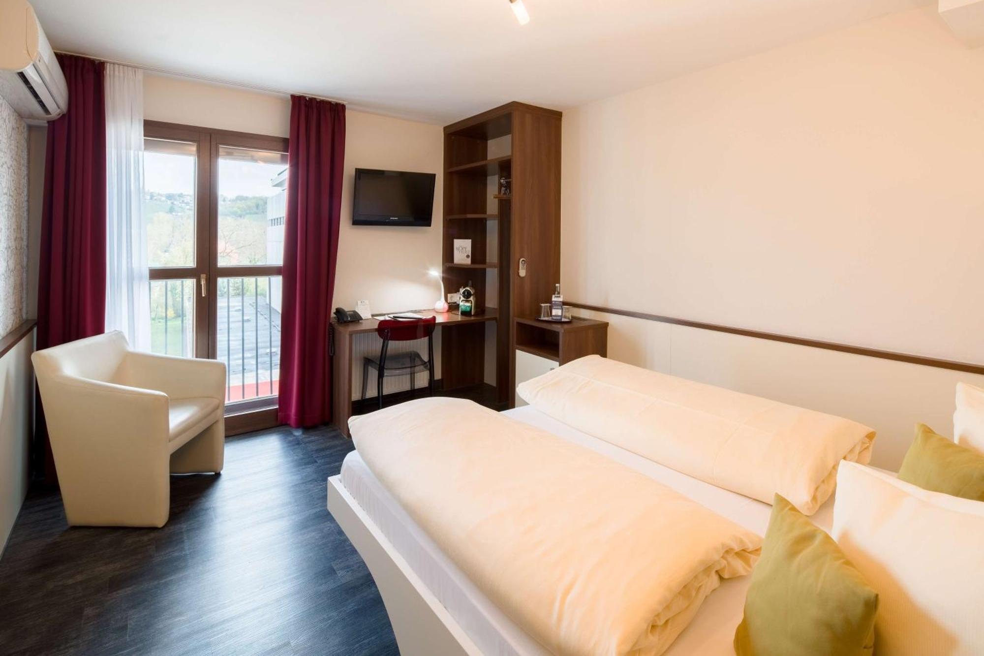 Best Western Hotel Wuerzburg-Sued Экстерьер фото