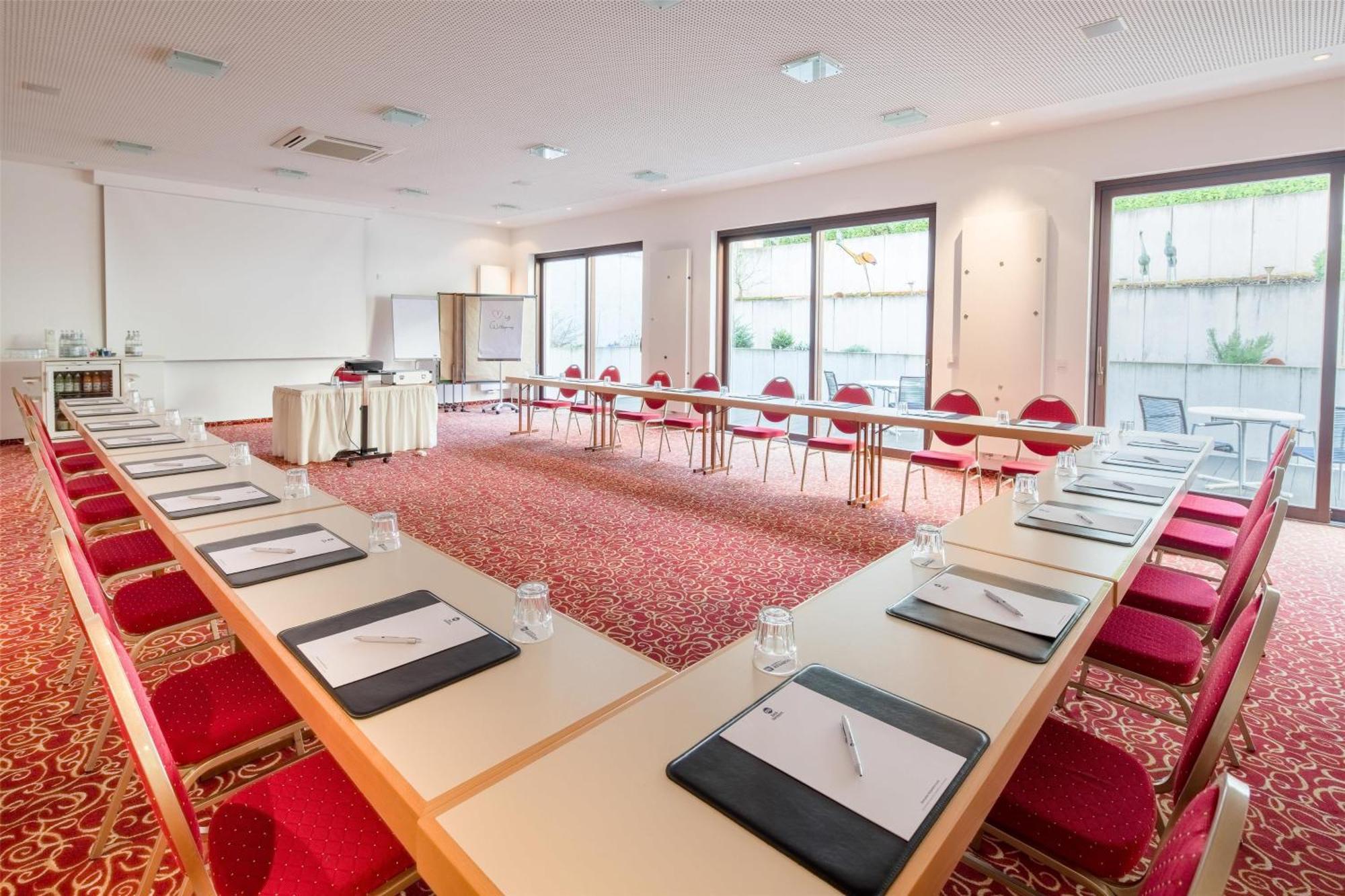 Best Western Hotel Wuerzburg-Sued Экстерьер фото