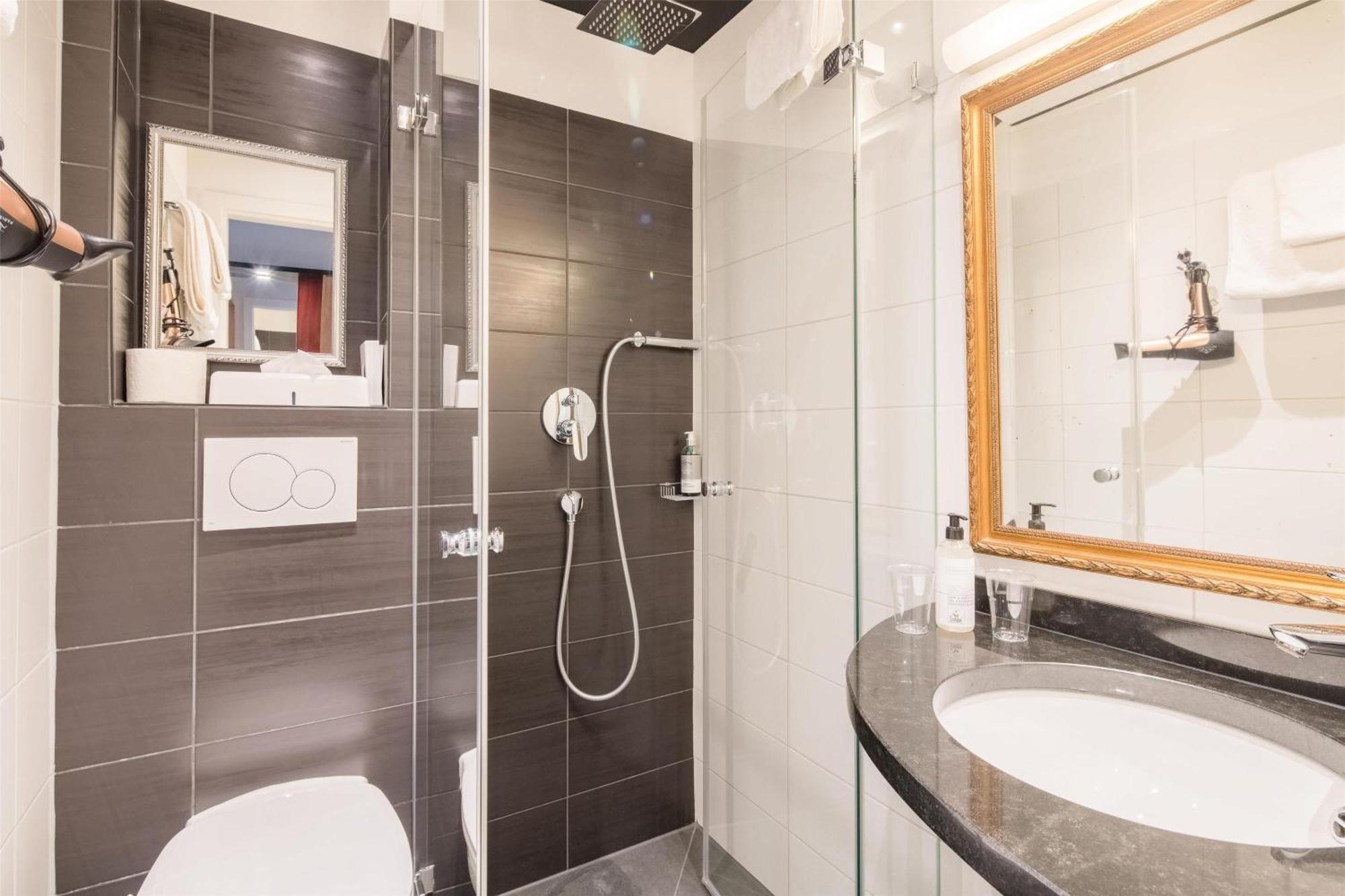 Best Western Hotel Wuerzburg-Sued Экстерьер фото